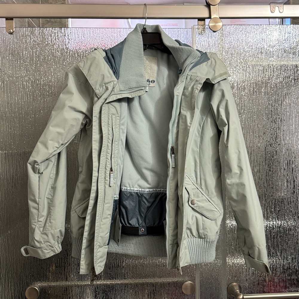 Planet earth ski jacket - Picture 2 of 8